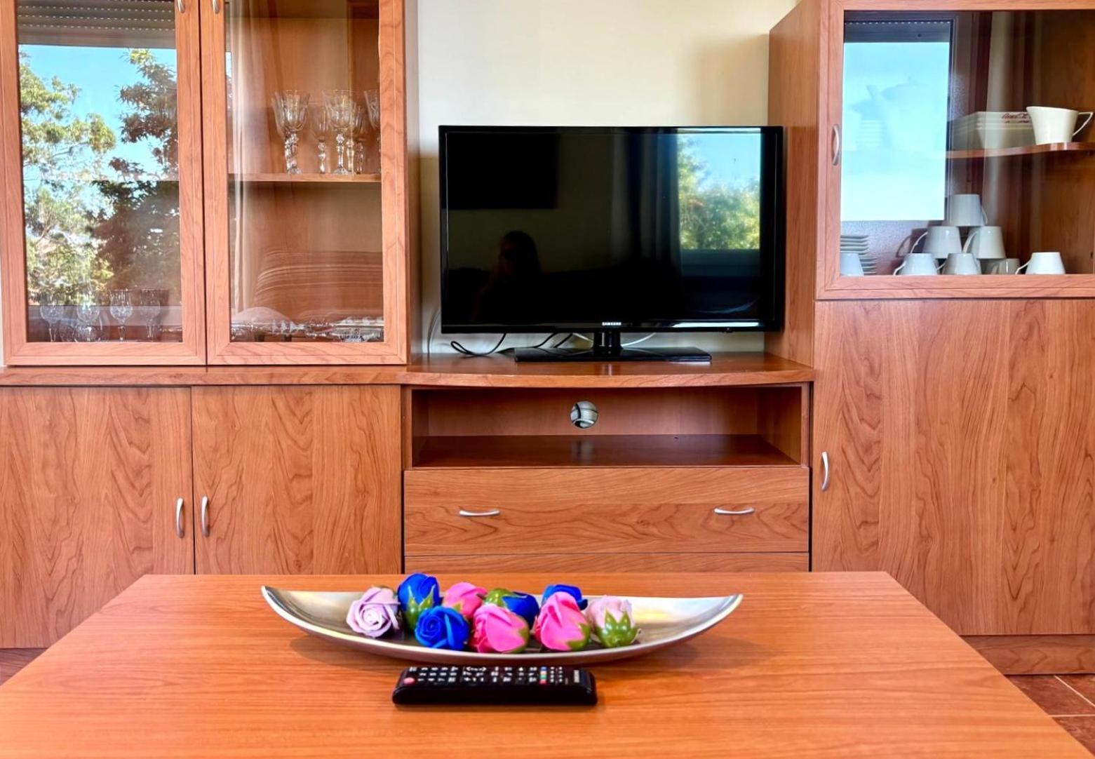 Holibai, Casa Caeiro ,Un Hogar Lejos De Casa, Sabaris, Galicia Apartment Baiona Bagian luar foto