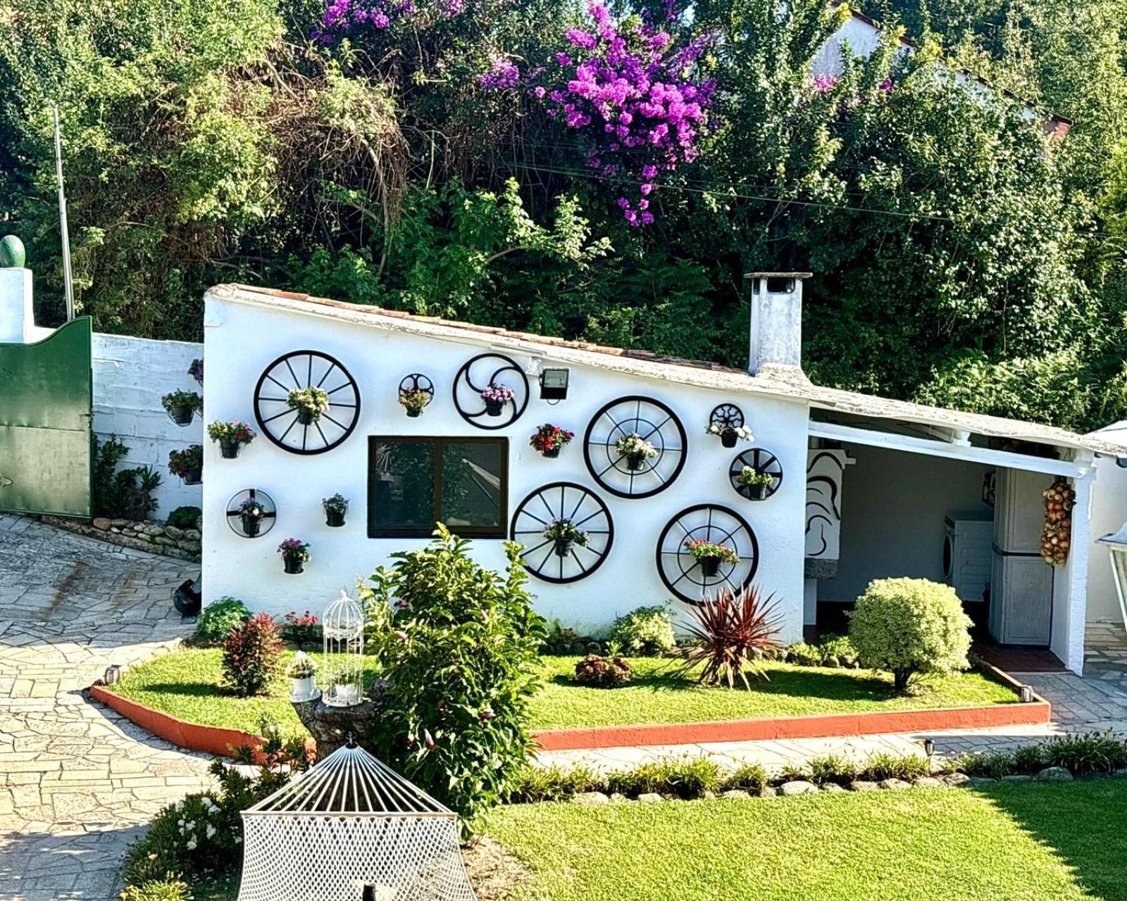 Holibai, Casa Caeiro ,Un Hogar Lejos De Casa, Sabaris, Galicia Apartment Baiona Bagian luar foto
